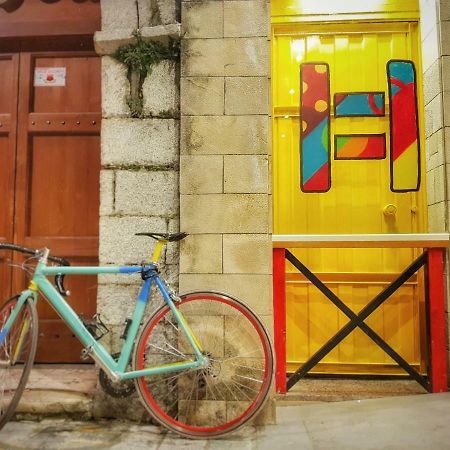 Bed Station Hostel & Bar Σκόδρα Εξωτερικό φωτογραφία