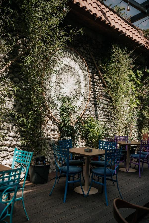 Bed Station Hostel & Bar Σκόδρα Εξωτερικό φωτογραφία