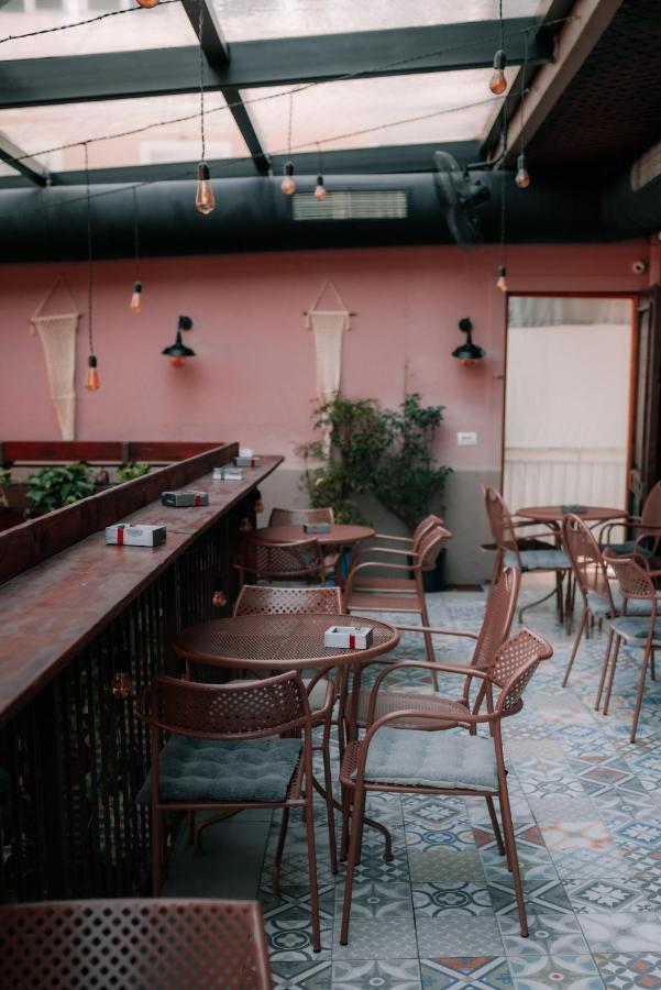 Bed Station Hostel & Bar Σκόδρα Εξωτερικό φωτογραφία