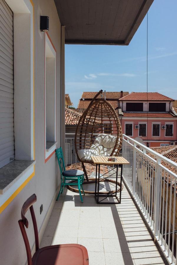 Bed Station Hostel & Bar Σκόδρα Εξωτερικό φωτογραφία