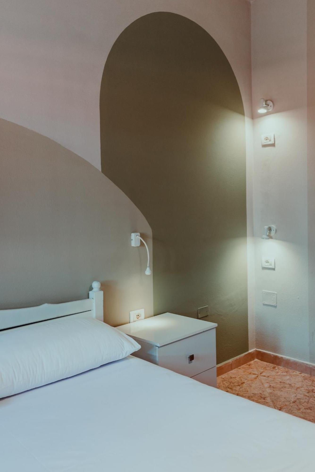 Bed Station Hostel & Bar Σκόδρα Εξωτερικό φωτογραφία