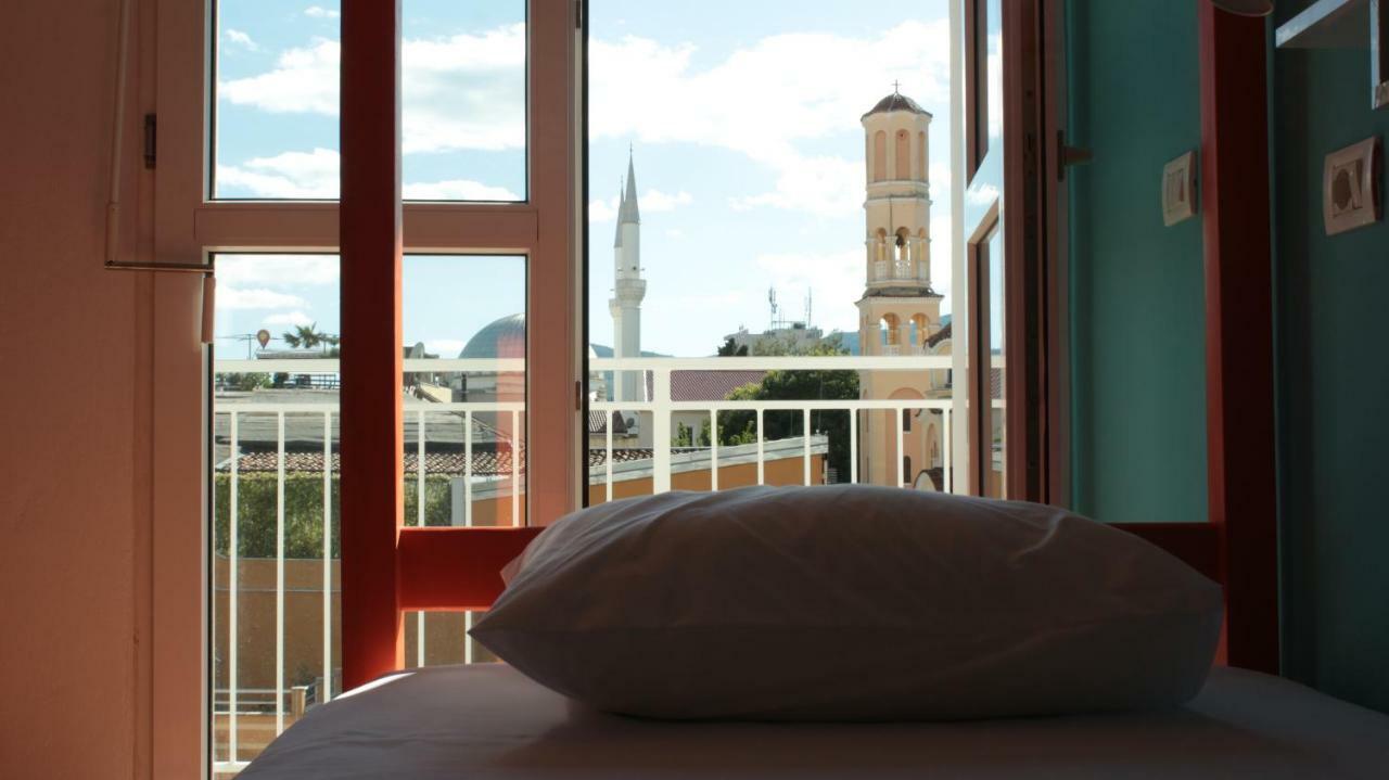 Bed Station Hostel & Bar Σκόδρα Εξωτερικό φωτογραφία