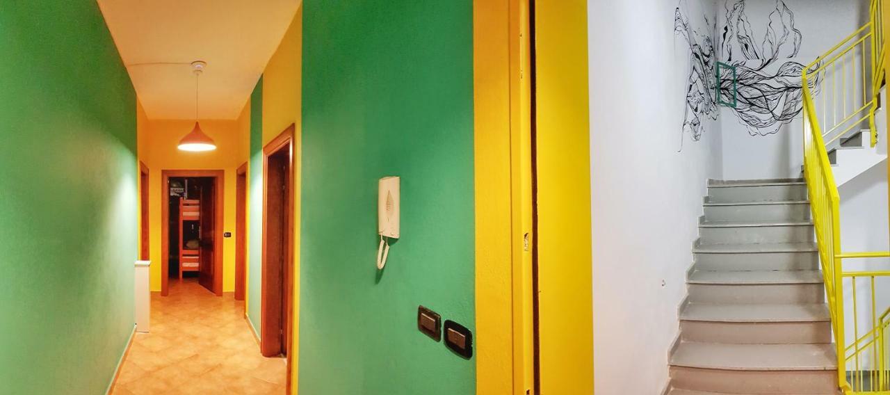 Bed Station Hostel & Bar Σκόδρα Εξωτερικό φωτογραφία